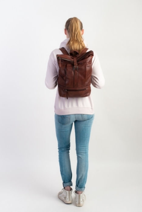 ROLLTOP BACKPACK COGNAC